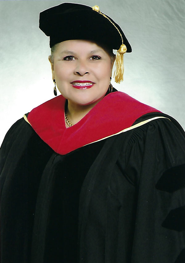 Dr Michelle Robes